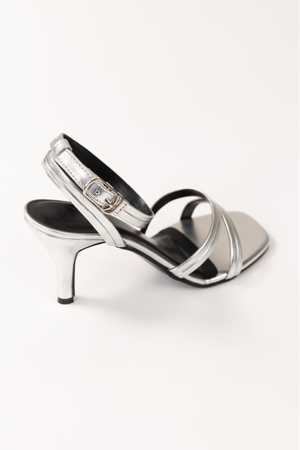 Women Silver Heels IFS-HLS25-011