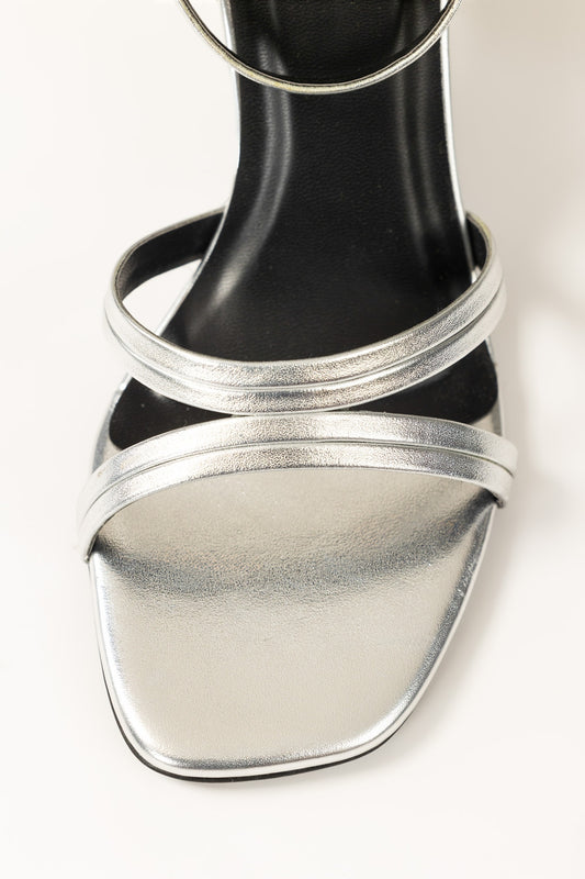 Women Silver Heels IFS-HLS25-011