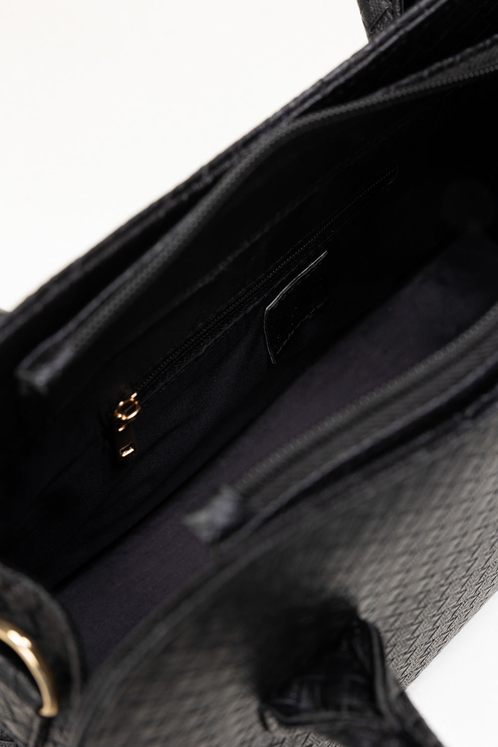 Black Shoulder Bag IBS-SHB25-034