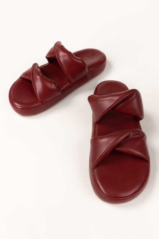 Maroon Comfy Slipper IFS-CFS25-003