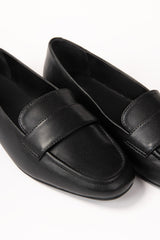 Black Loafers IFS-LFR25-003