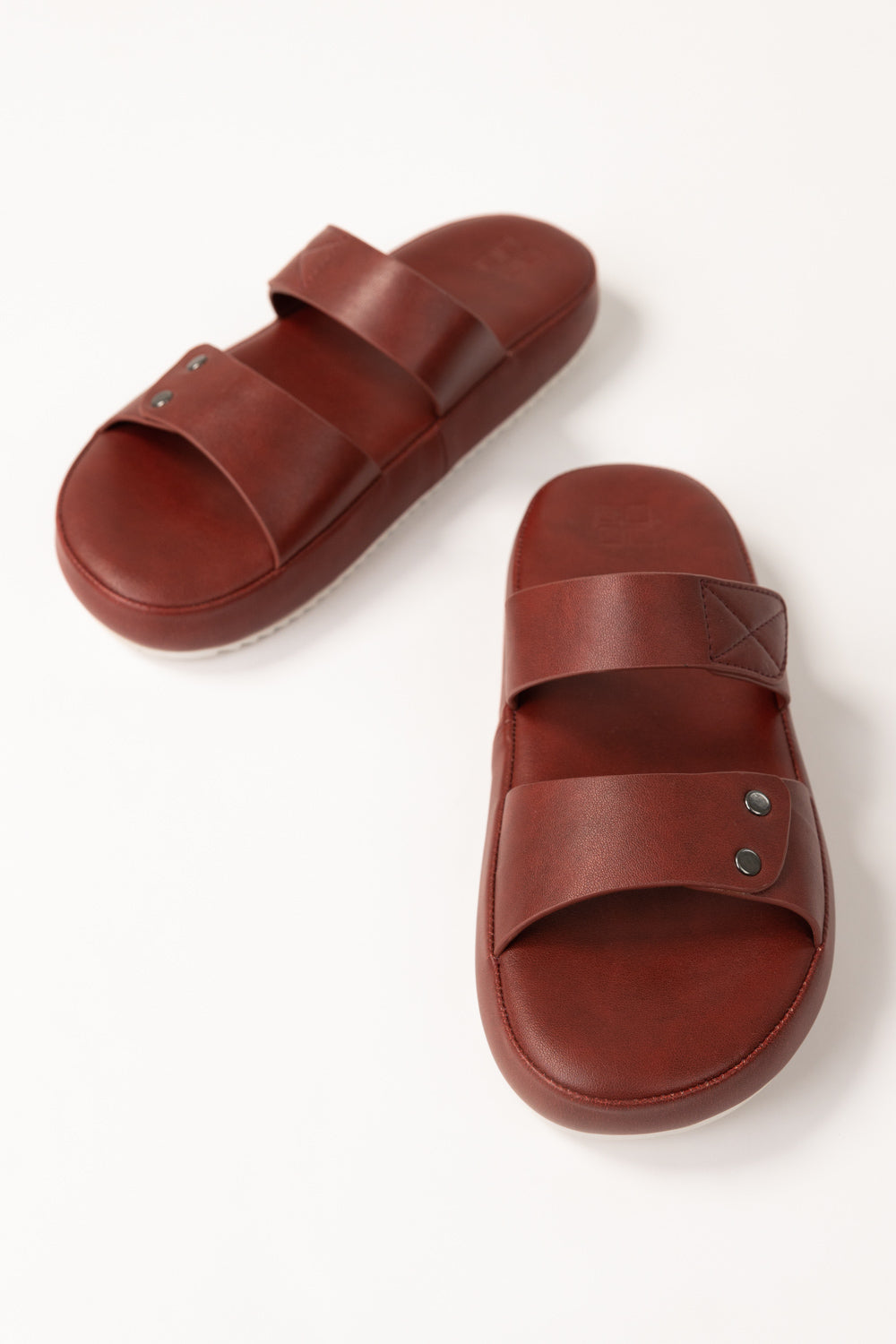 Maroon Comfy Slipper