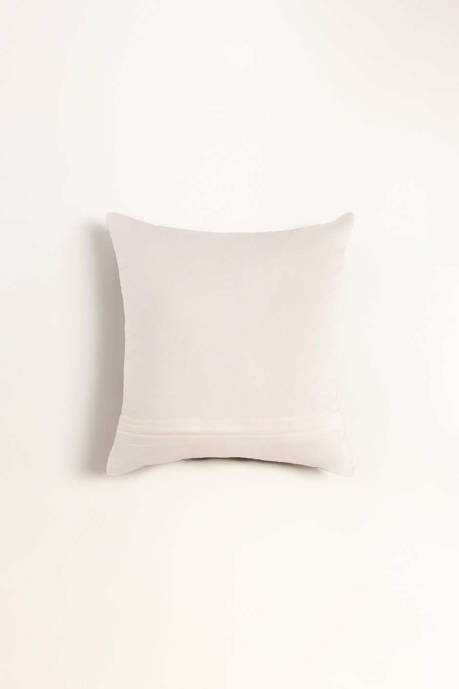 AW25-Woven Cushion Cover 030