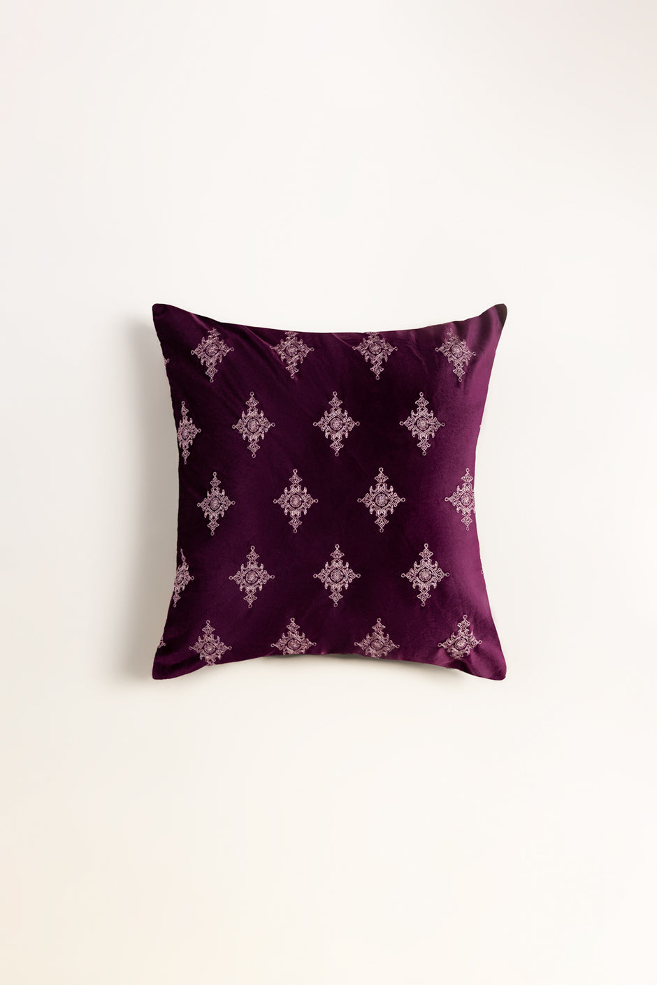 VEC-005 Velvet Embroidered Cushion Cover