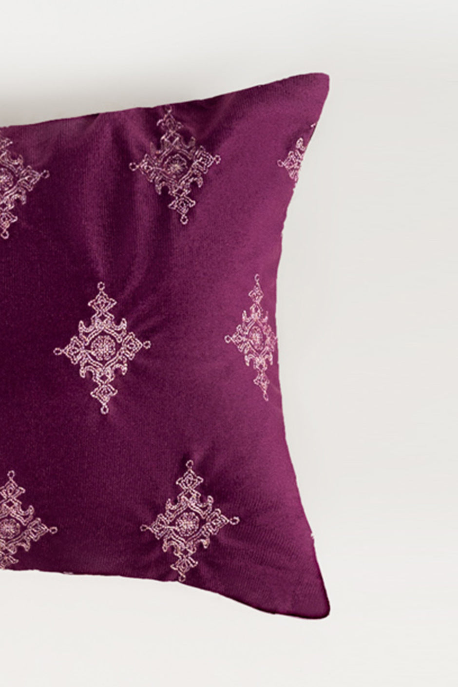 VEC-007 Velvet Embroidered Cushion Cover