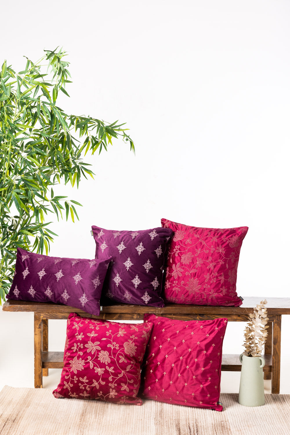 VEC-011 Gold Velvet Embroidered Cushion Cover