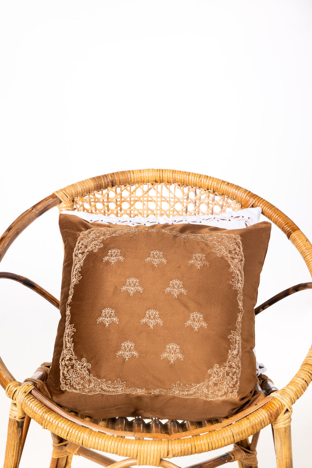 VEC-030 Velvet Embroidered Cushion Cover