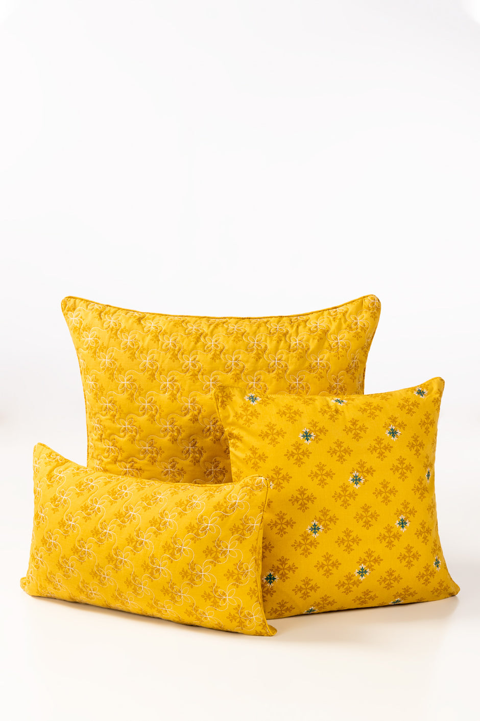 Amber Charm T-150 Euro Sham Cushion Cover