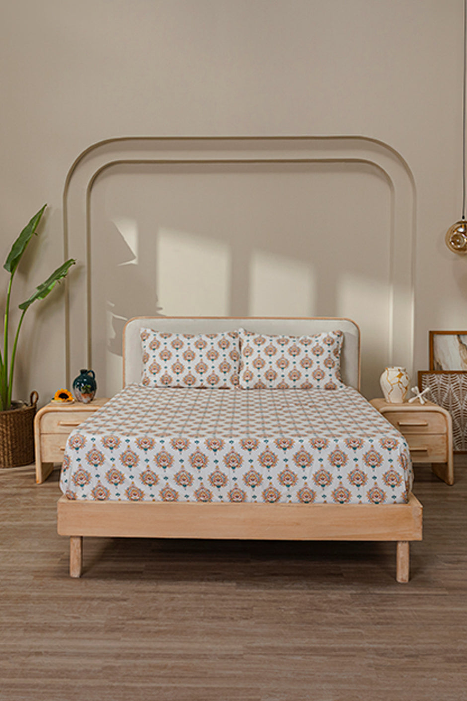 Amber Charm T-150 Bed Sheet Set