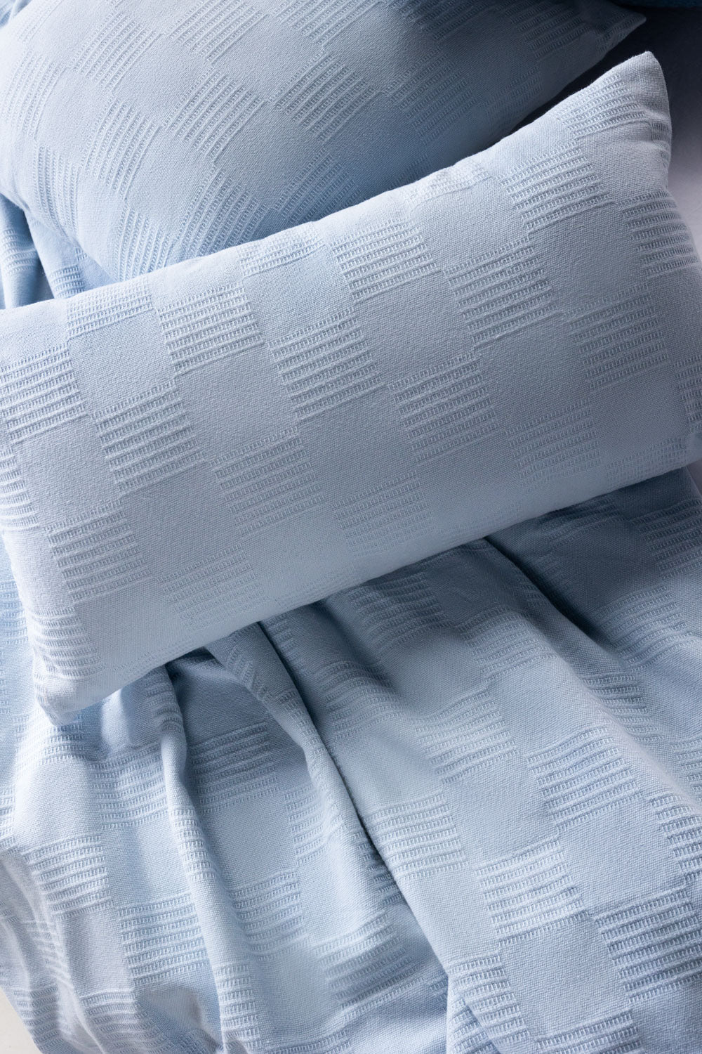 Aqua Glow Thermal Deck Cushion