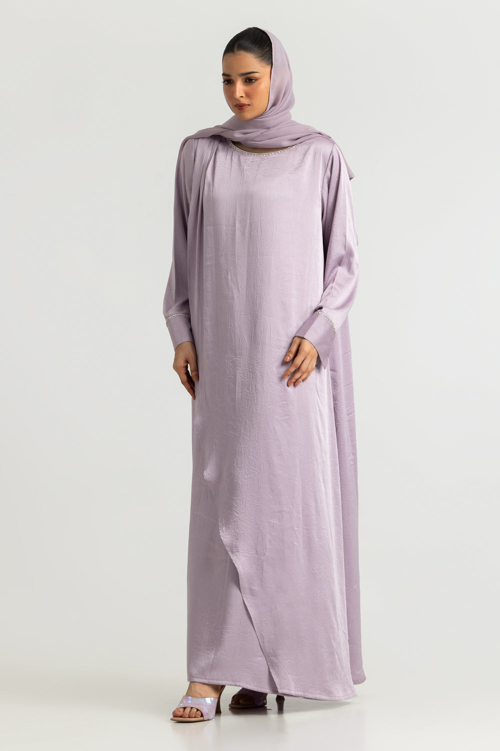 Blended Embroidered Crush Abaya With Dyed Scarf