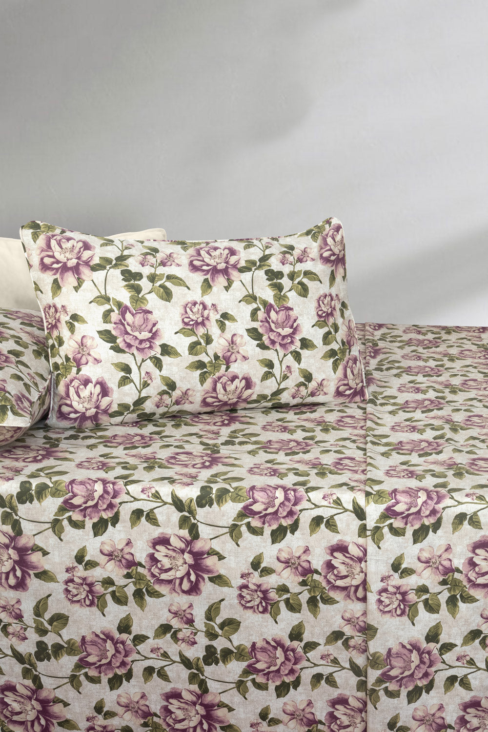 Blooming Petals Bed Sheet Set