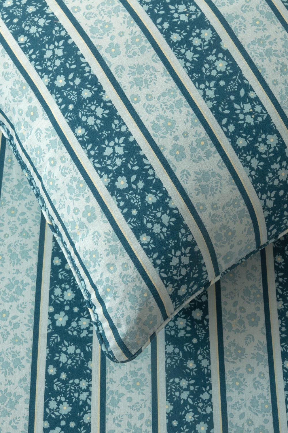 Blue Patch Bed Sheet Set