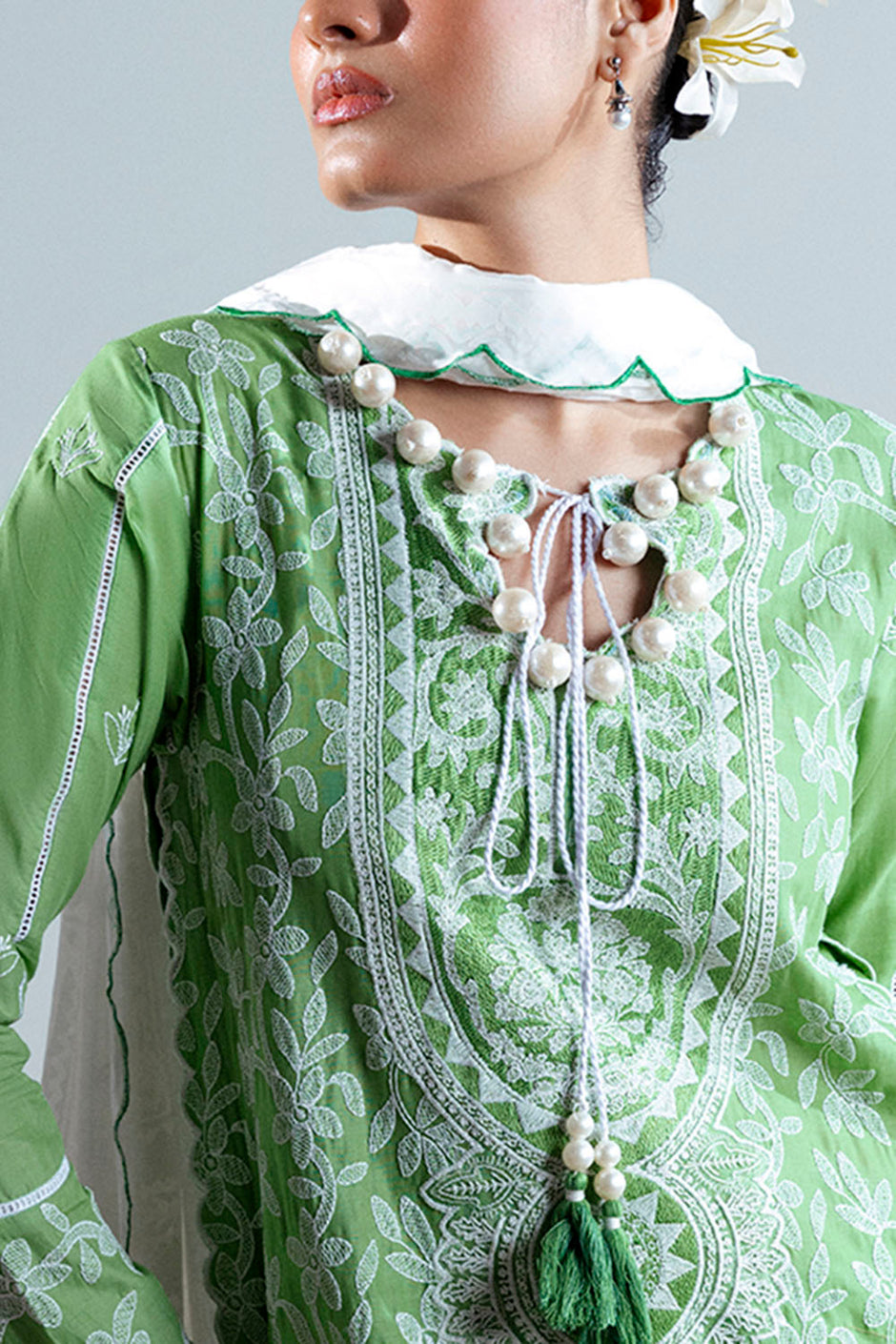 3 Piece Embroidered Lawn Suit with Neckline, Bunches and Silk Dupatta FE-52177