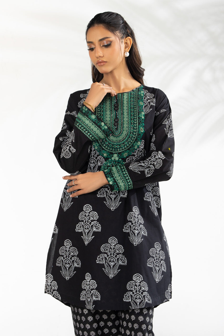 Cambric Block printed Co-Ord Set With Embroidered