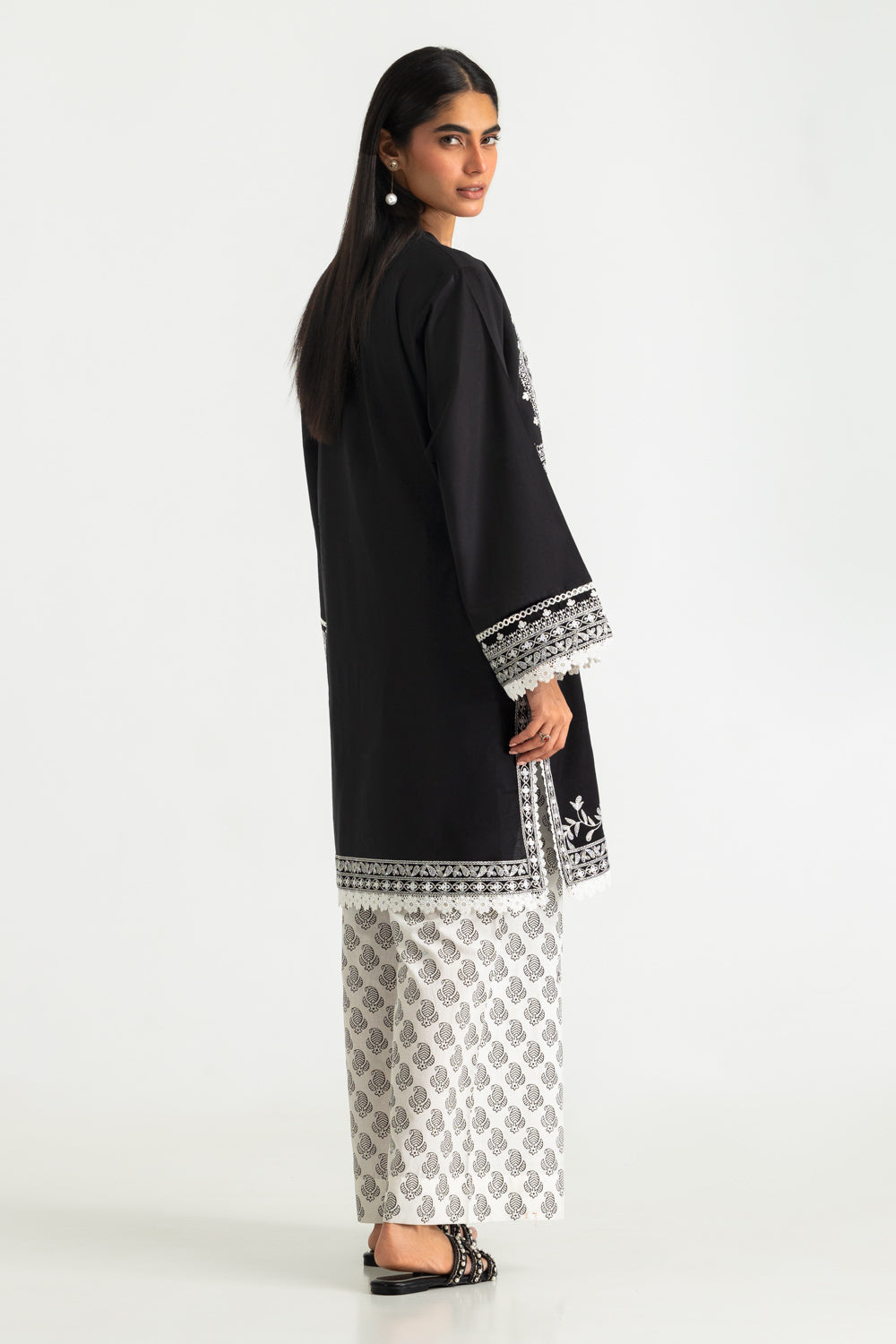 Cambric Embroidered Co-Ord Set With Printed