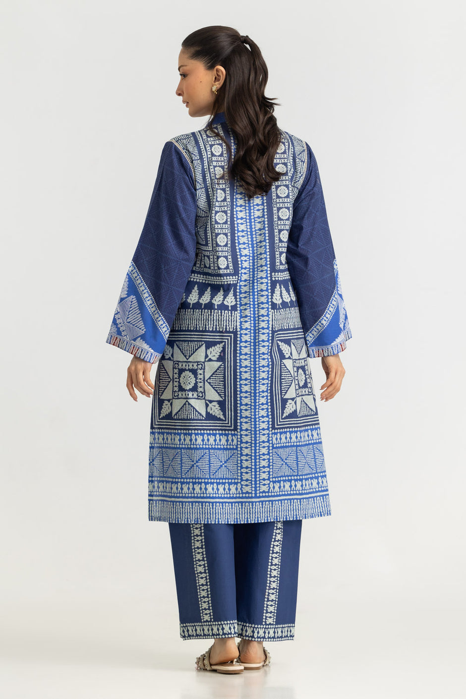 Cambric Printed Co-Ord Set With Embroidered