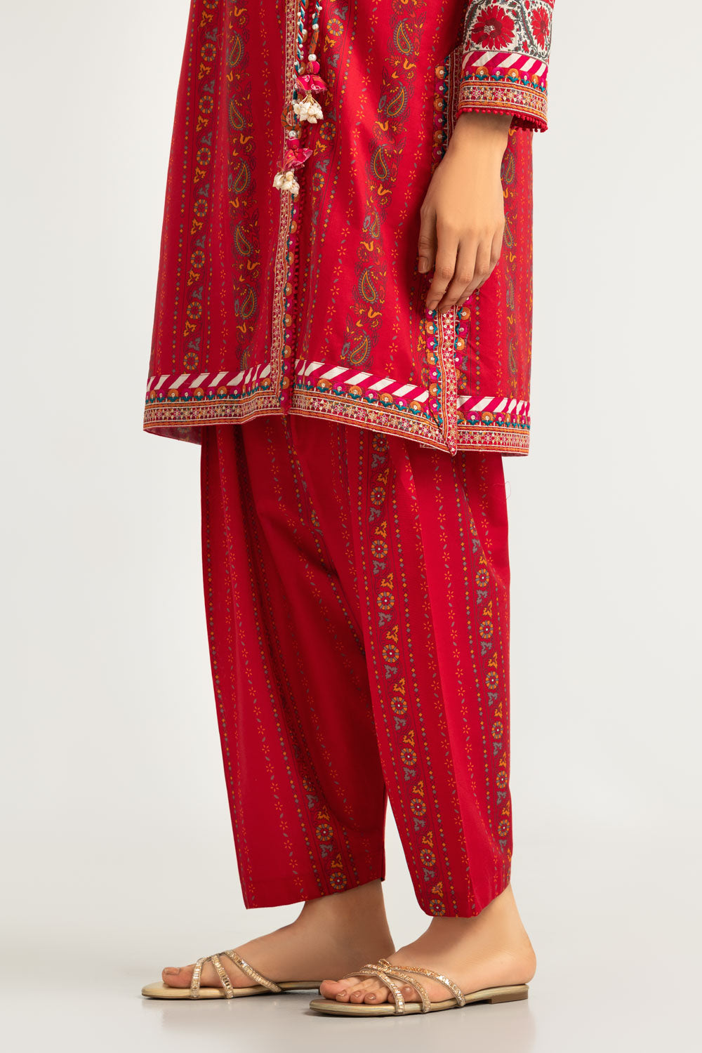 Cambric Printed Co-Ord Set With Embroidered