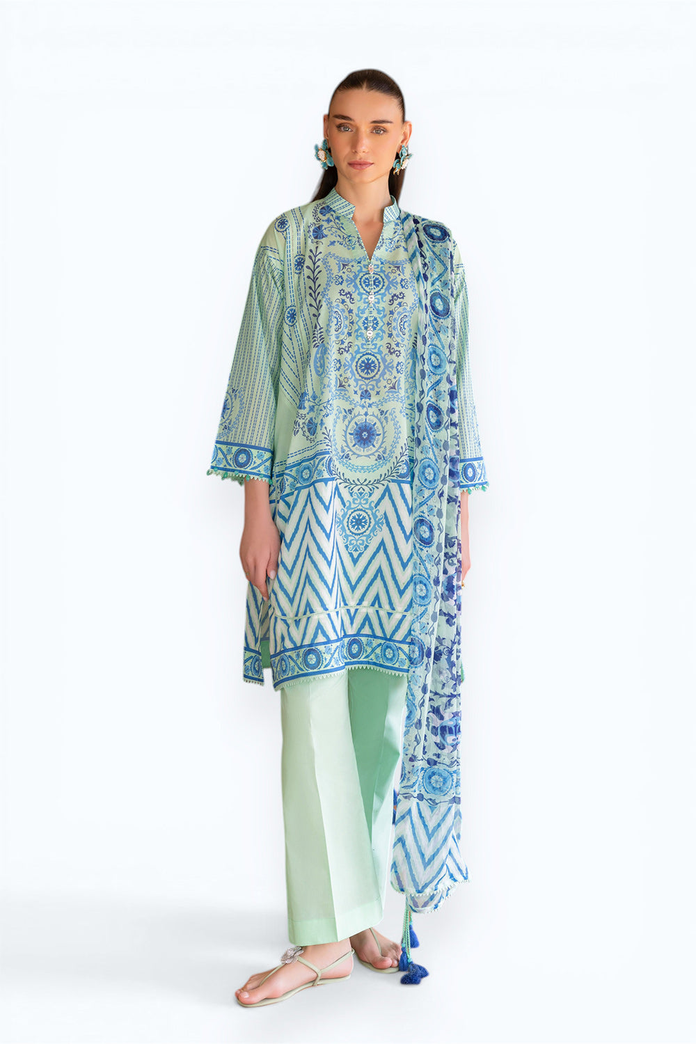 3 Piece Printed Lawn suit with Chiffon Dupatta