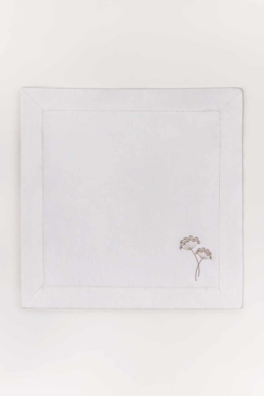 Cloud 2 Pcs Embroidered Napkin Set