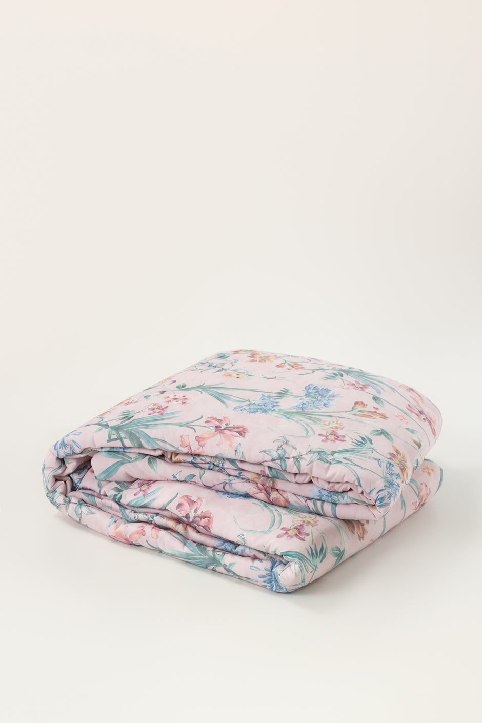 Cool Cloudy Rose Printed Cooling Blanket
