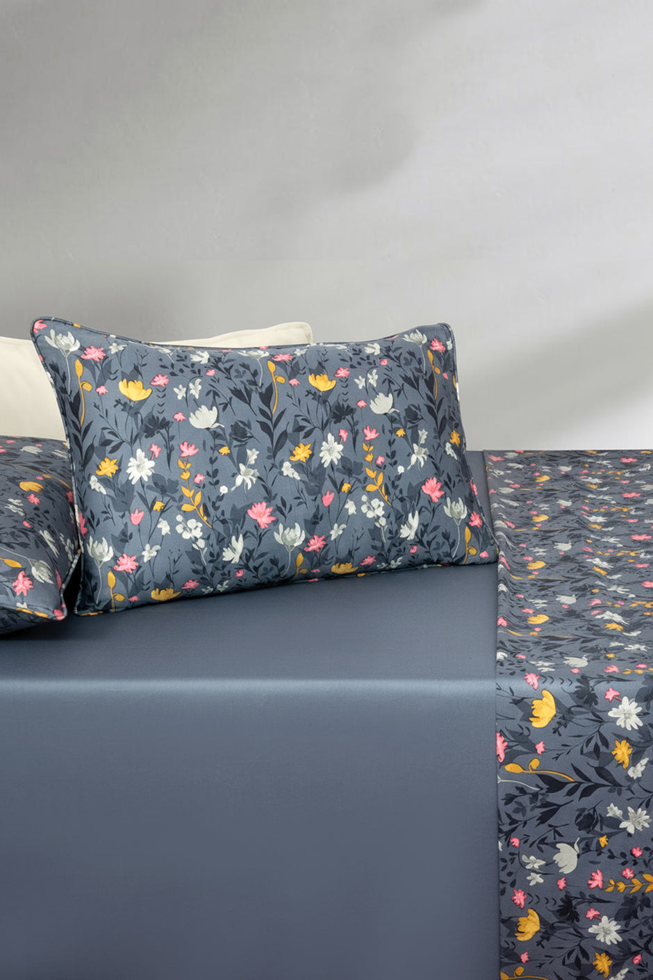 Copen Flora T-200 Bed Sheet Set