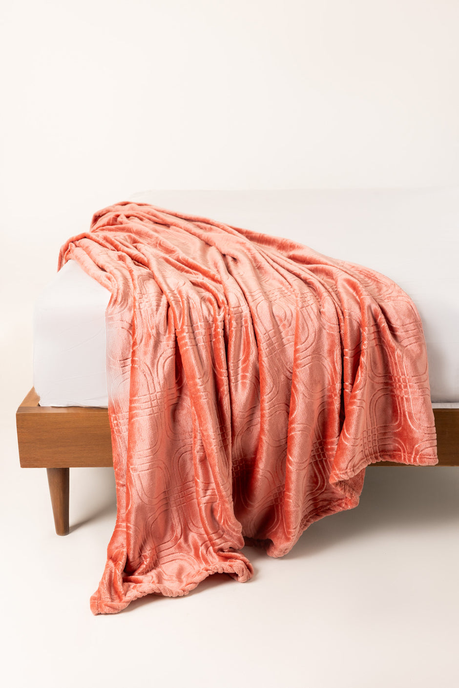 Coral Single Ply Fleece Throw
