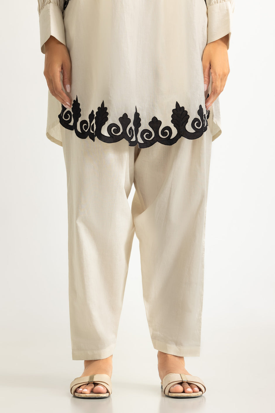Cotton Bana Dora Embroidered Co-Ord Set