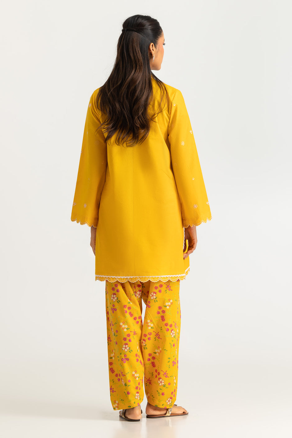 Cotton Bana Dora Embroidered Shirt And Printed Shalwar