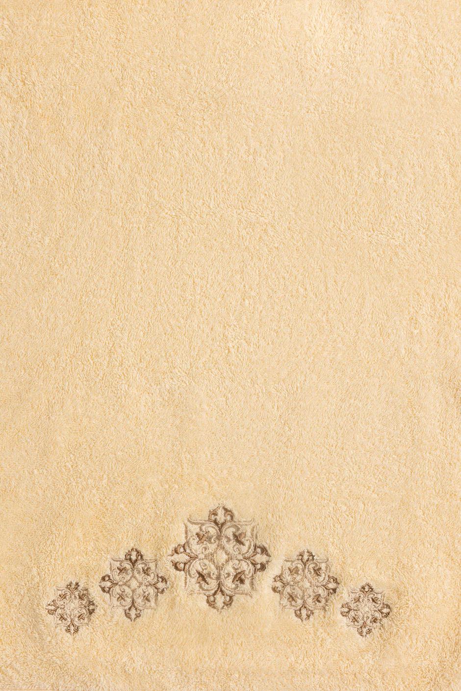 Cream 3 piece  Embroidered Towel Set