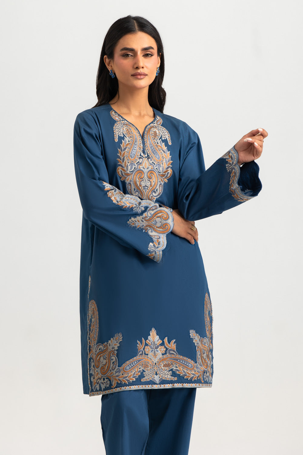 Cross Hatch Embroidered Shirt And Trouser