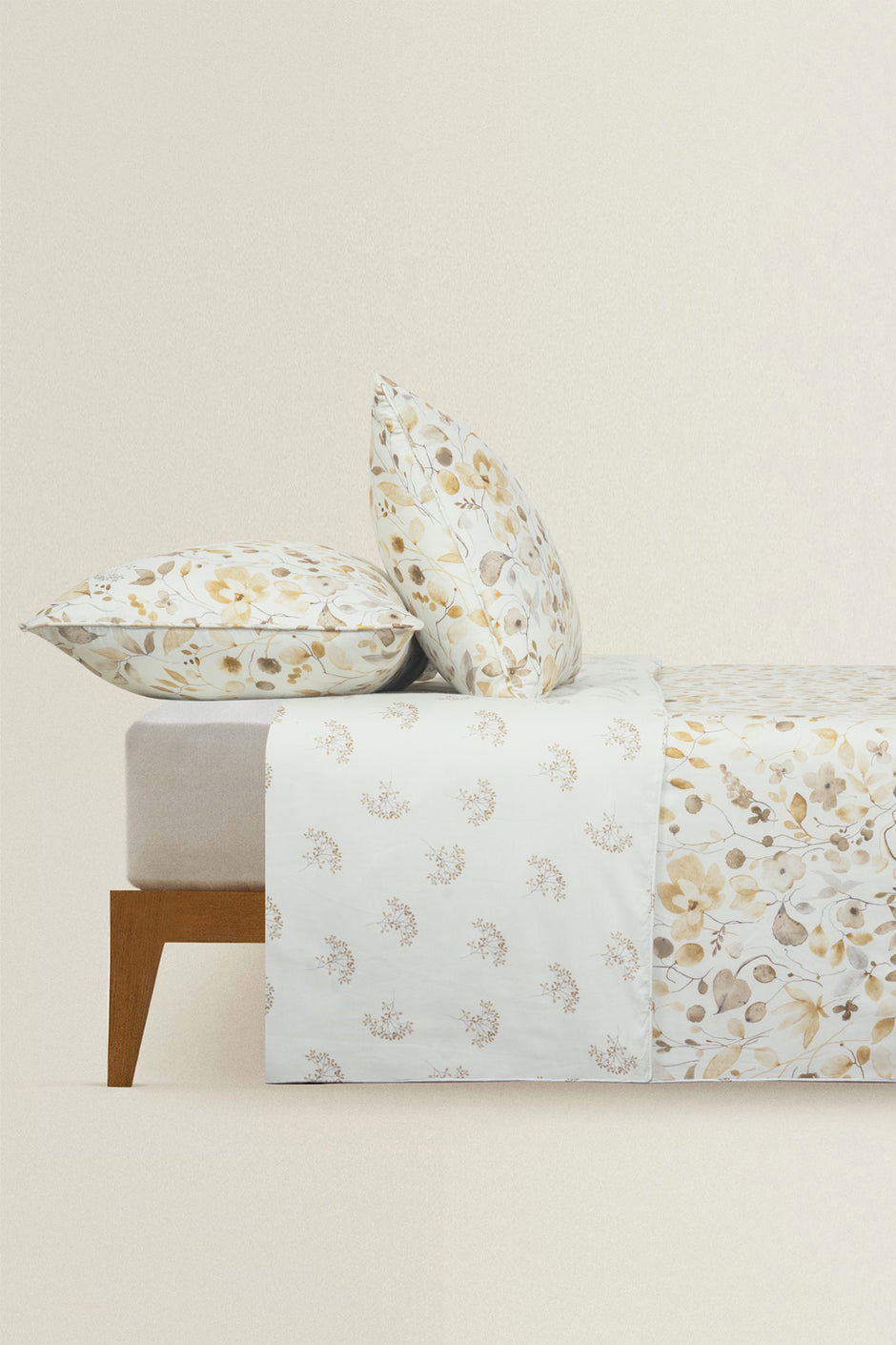 DGBD-003 T-200 Quilt Cover Set