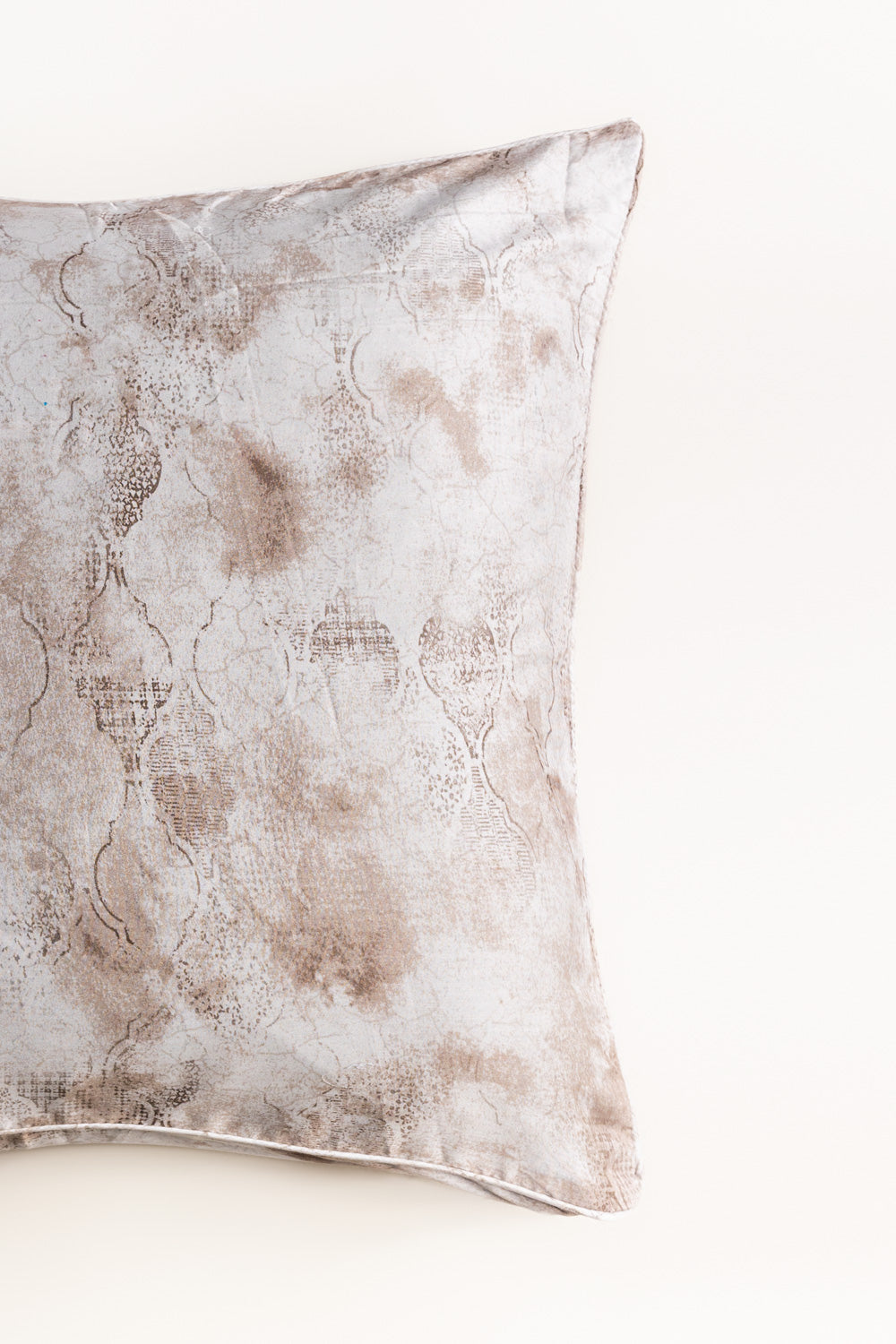 DGBD-005 T-200 Square Cushion Cover