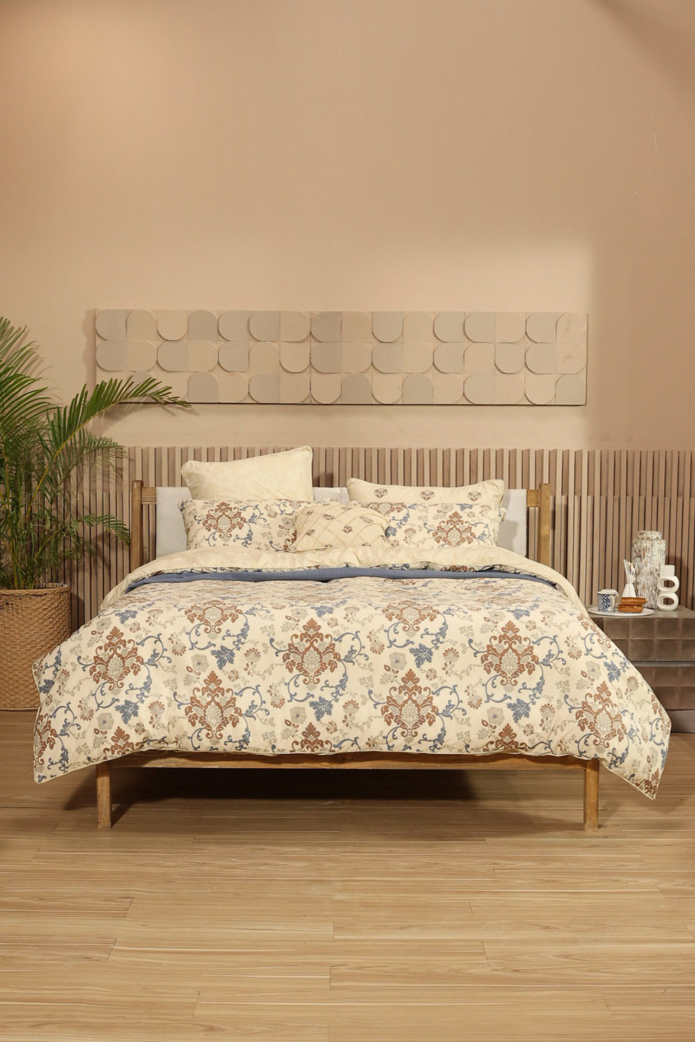 Damask Hatch T-150 Quilt Cover Set