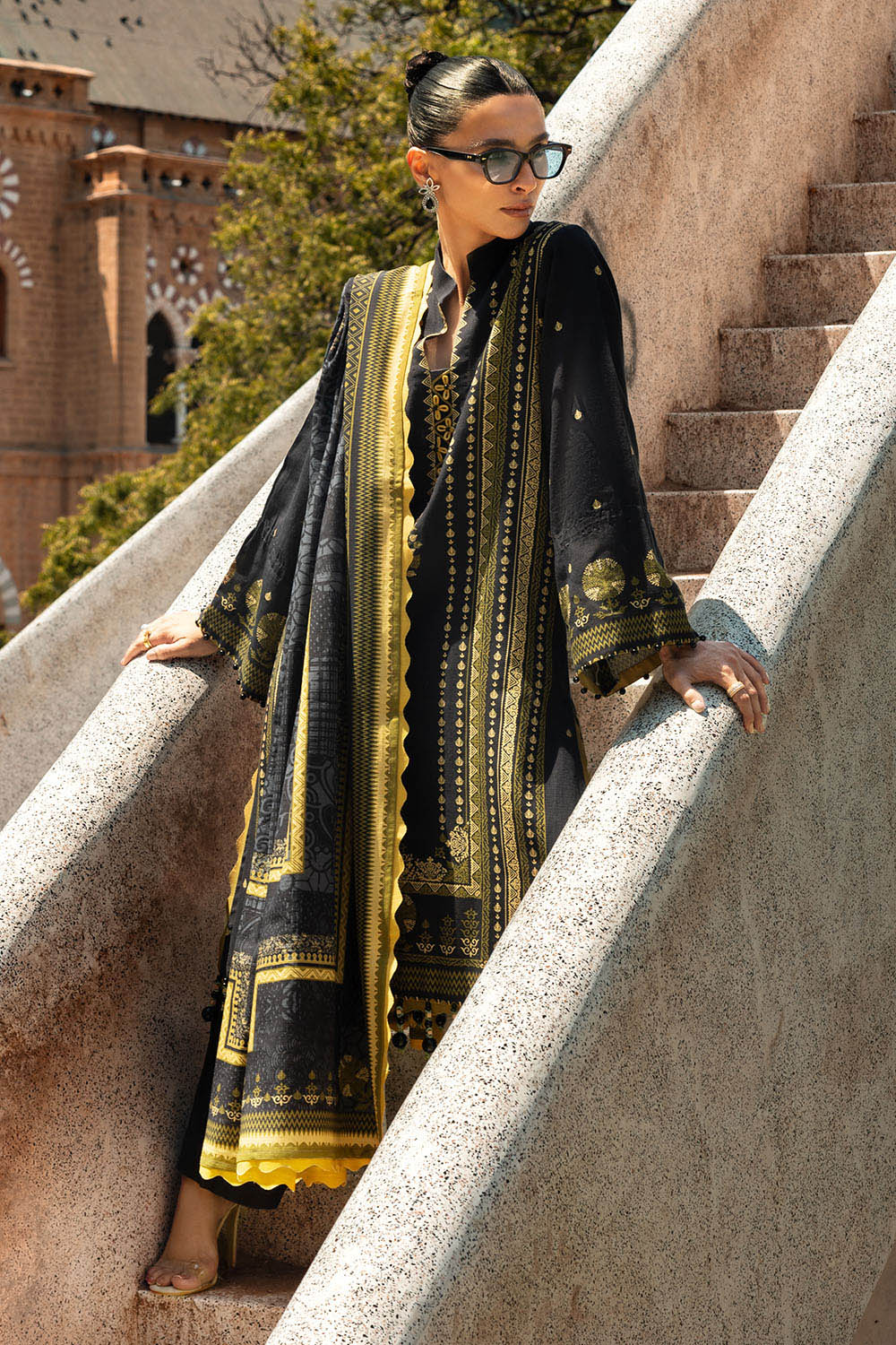 3 Piece Digital Printed Linen Khaddar Suit with Dupatta