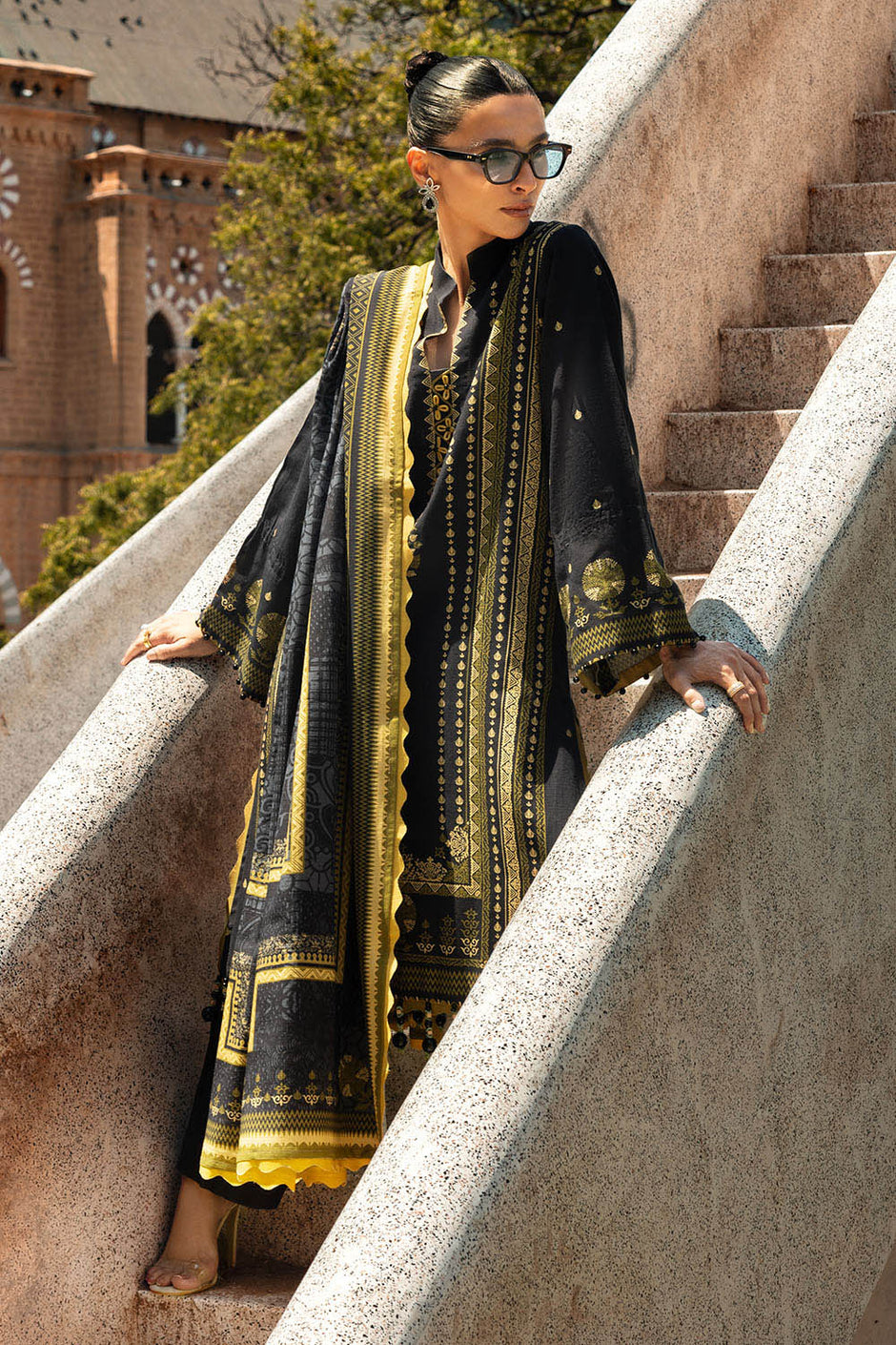 3 Piece Digital Printed Linen Khaddar Suit with Dupatta