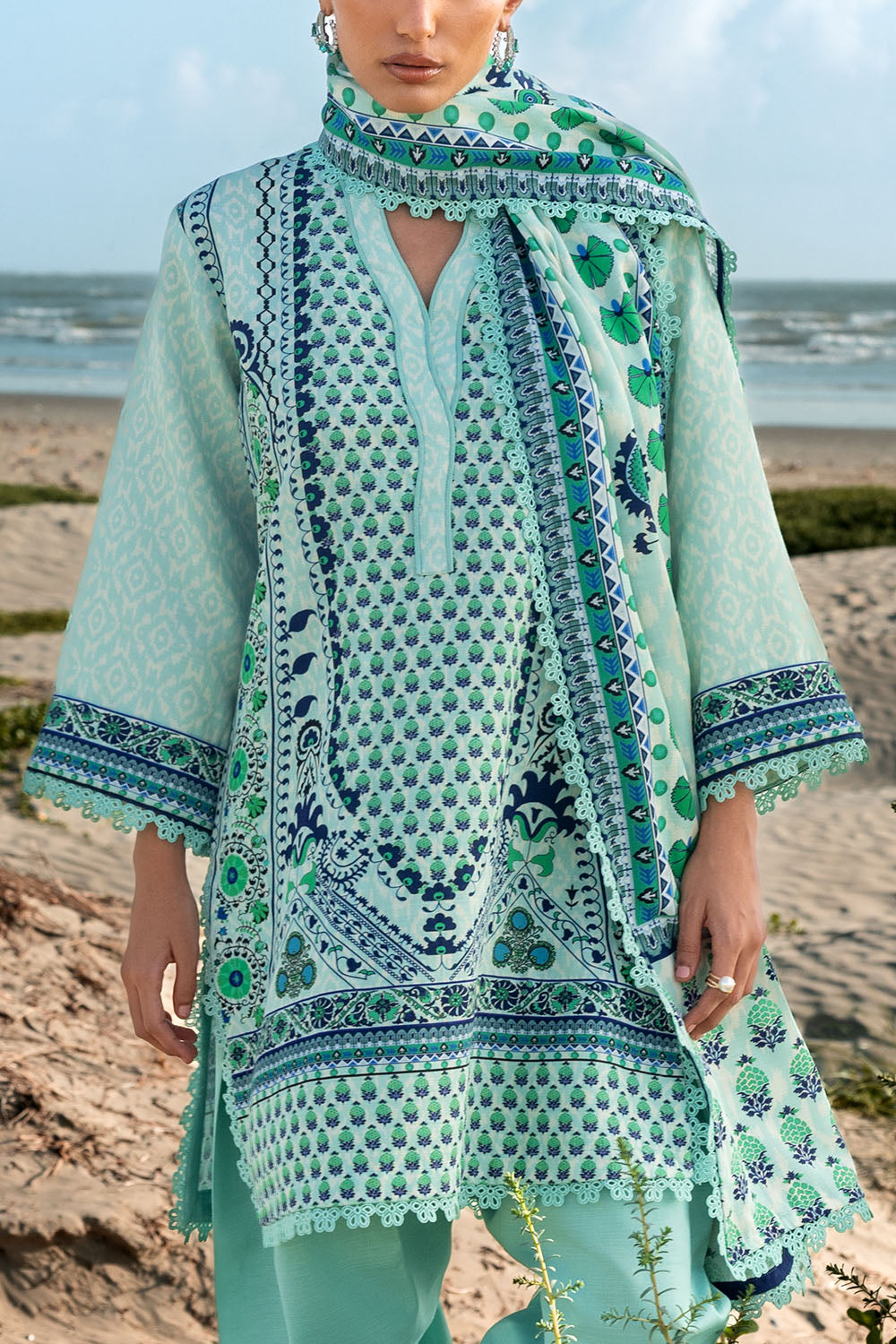 3 Piece Digital Printed Linen Khaddar Suit with Dupatta