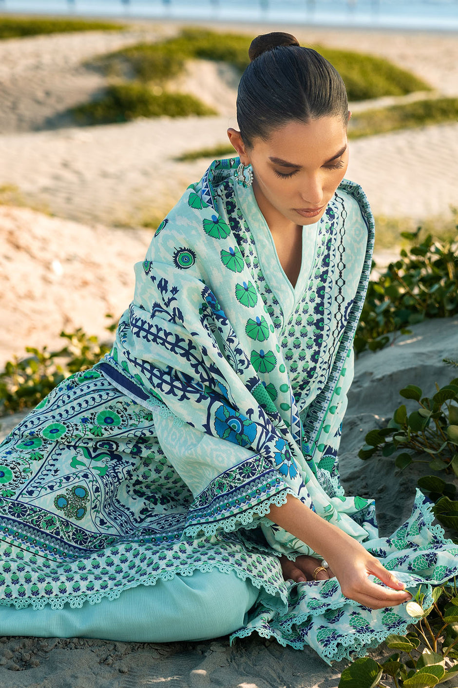 3 Piece Digital Printed Linen Khaddar Suit with Dupatta