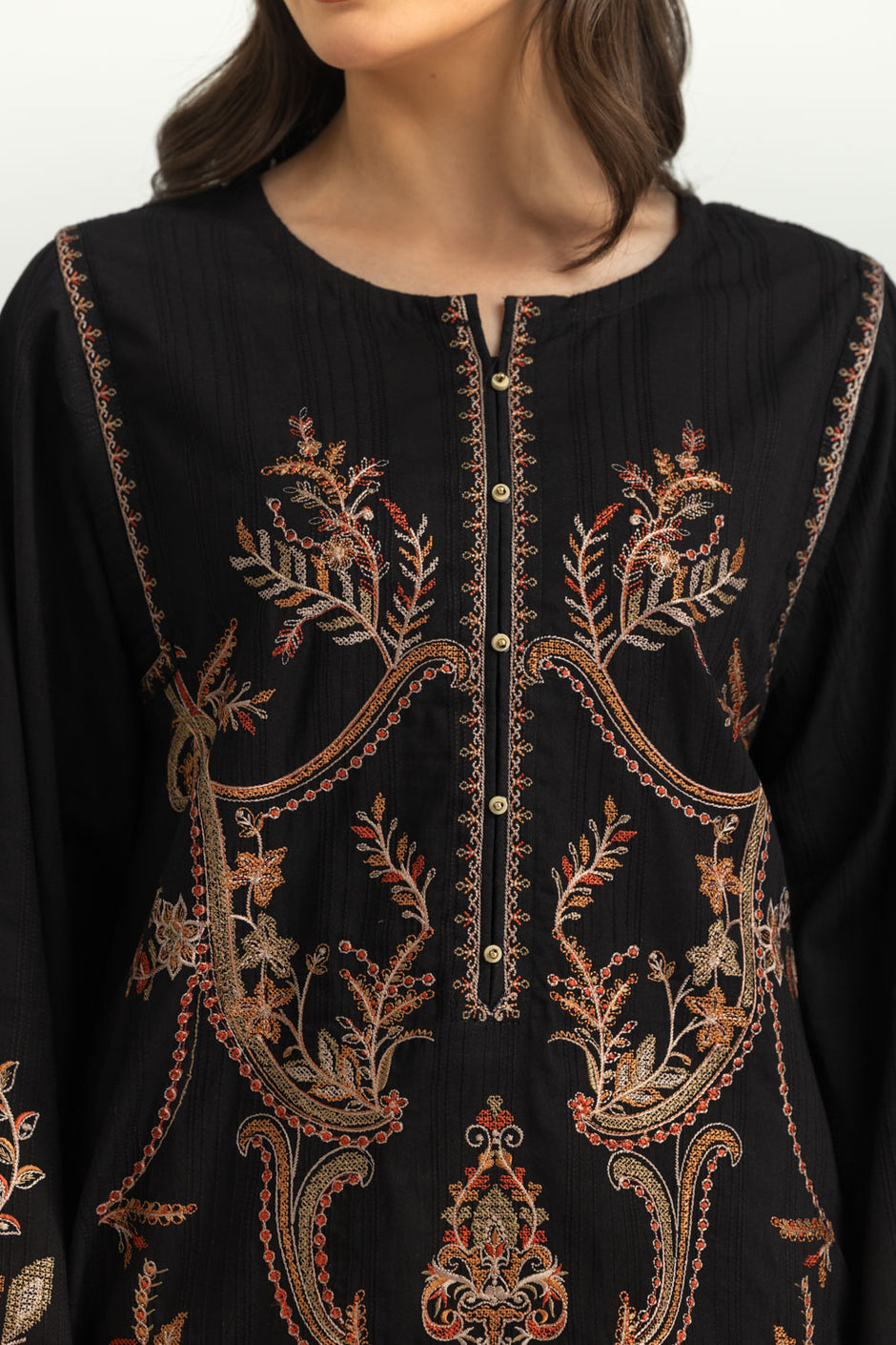 Dobby Embroidered Shirt And Dyed Trouser