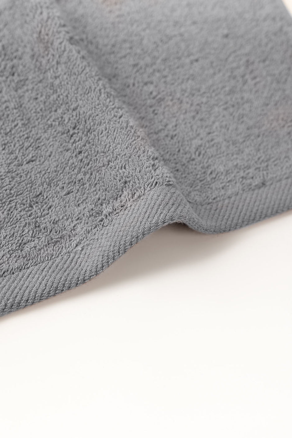 Dove Grey 4 Pcs Combed Face Towel Set
