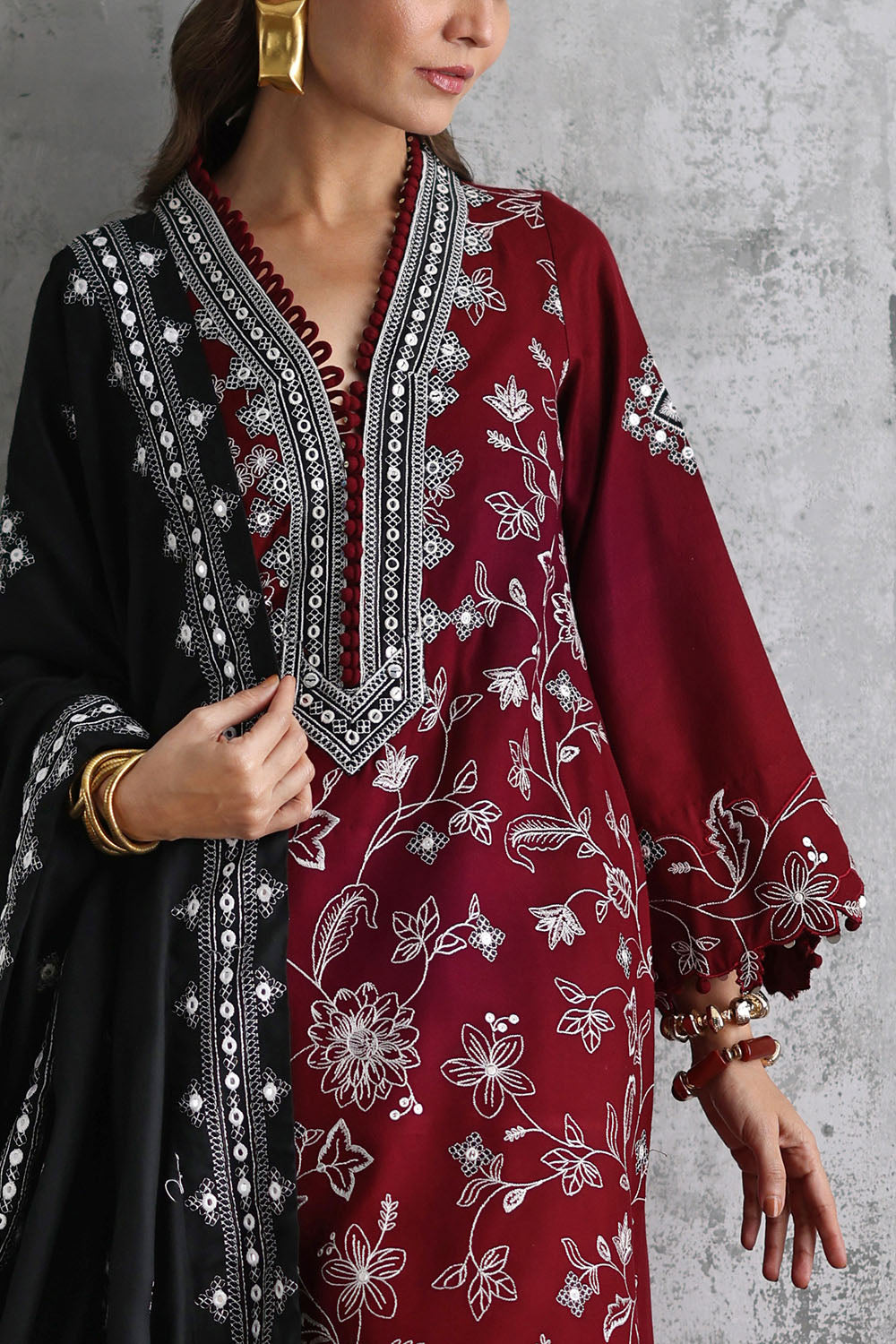 3 Piece Embroidered Pashmina Suit with Embroidered Pashmina Dupatta