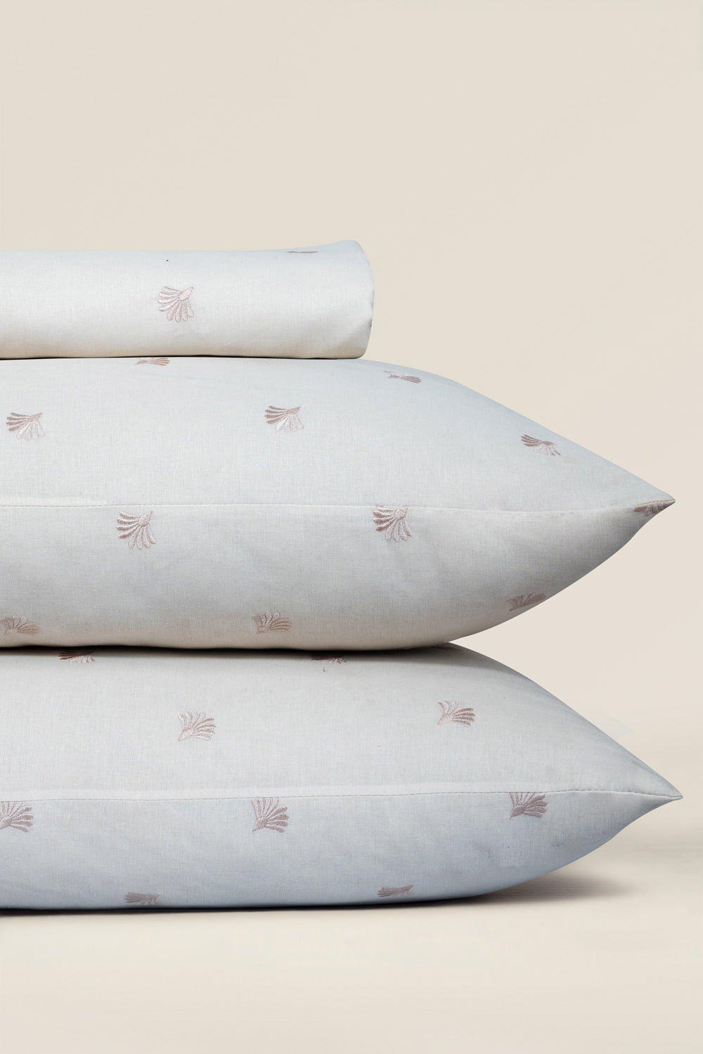 ES-010 Dyed Embroidered Sheet Set