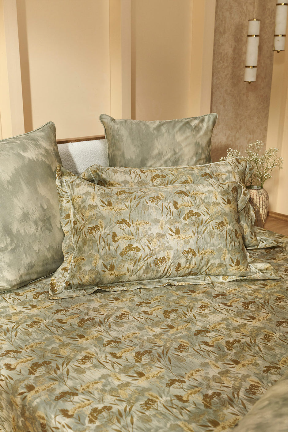 Edenia Bed Sheet Set