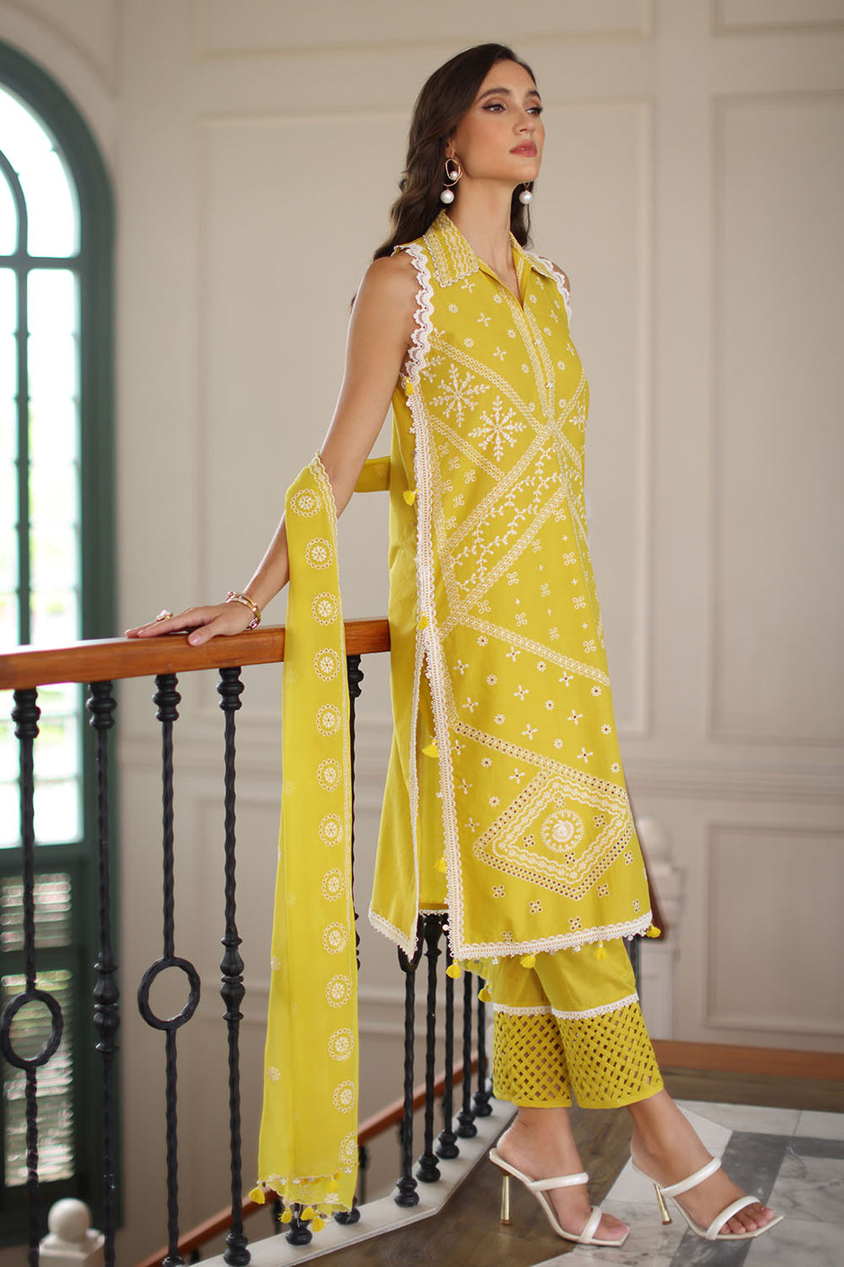 3 Piece Embroidered Lawn Suit with Chiffon Dupatta