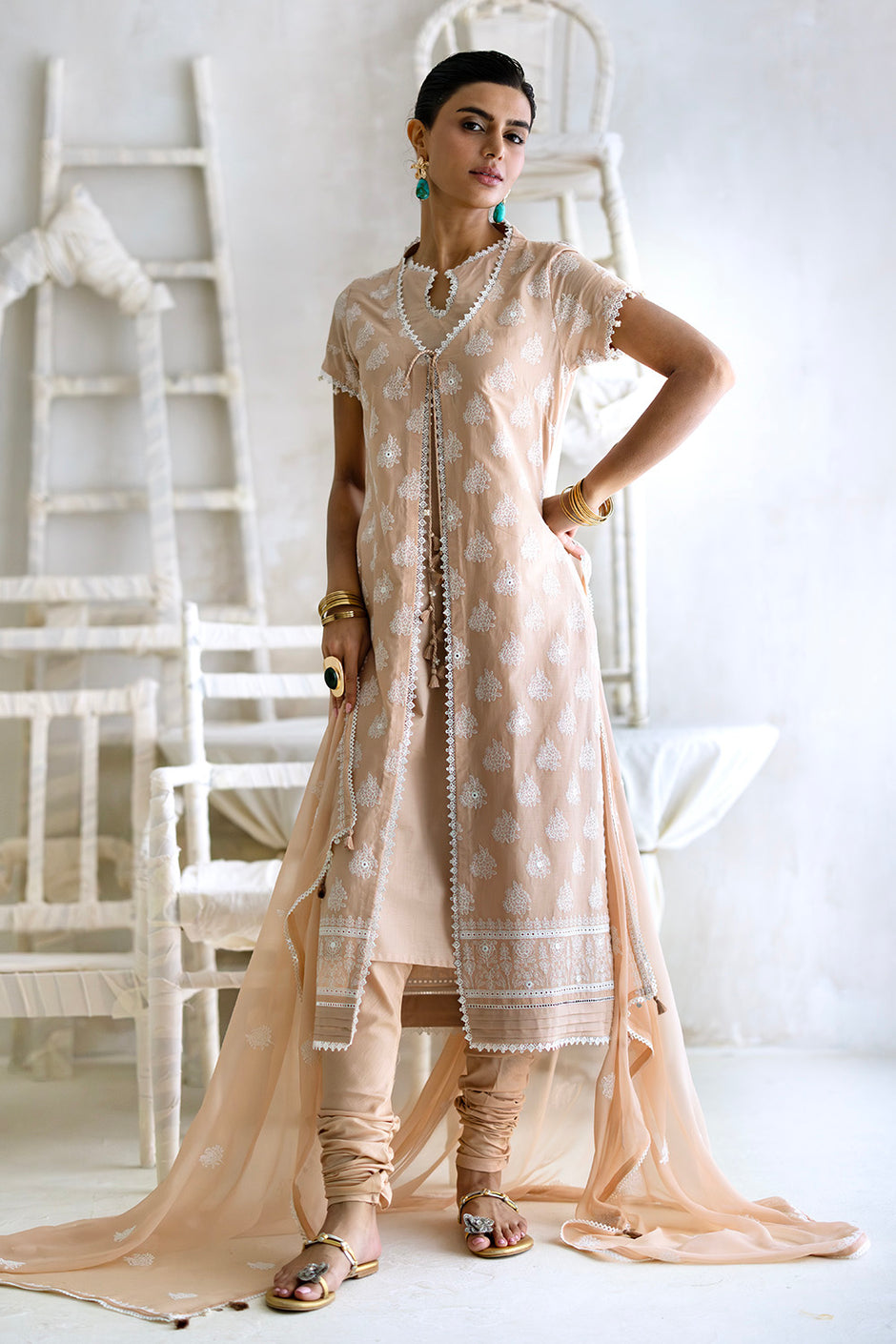 3 Piece Embroidered Lawn Suit with Embroidered Chiffon Dupatta