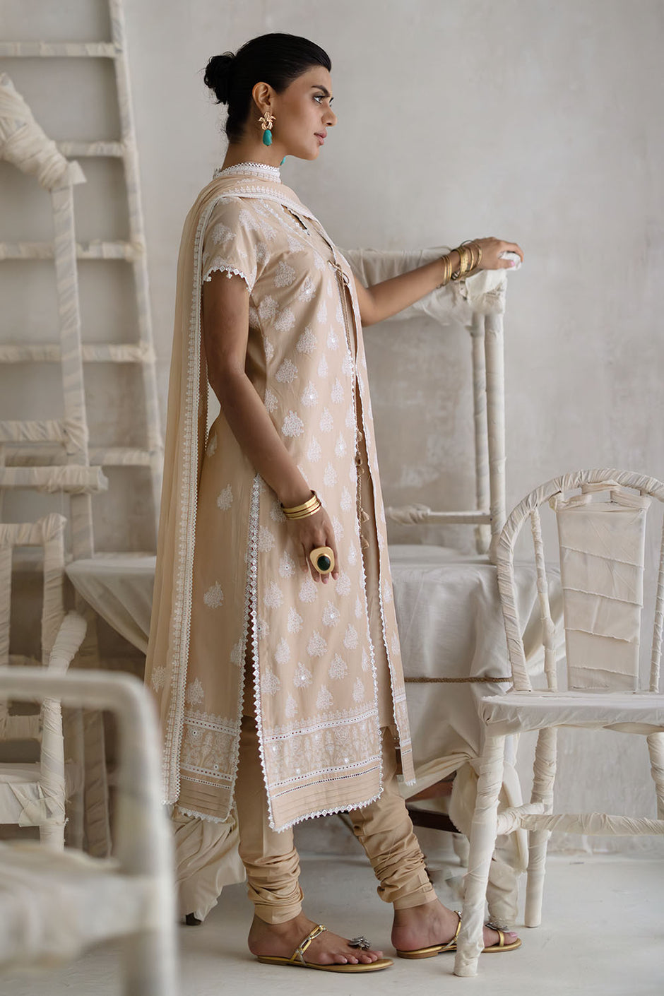 3 Piece Embroidered Lawn Suit with Embroidered Chiffon Dupatta