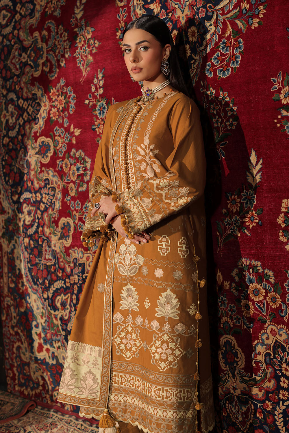 3 Piece Embroidered Cotton Linen Slub Suit