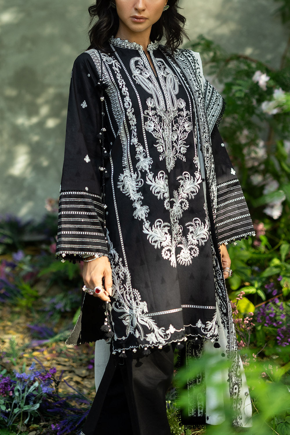 3 Piece Embroidered Jacquard Suit with Embroidered Organza Borders and Embroidered Denting Lawn Dupatta