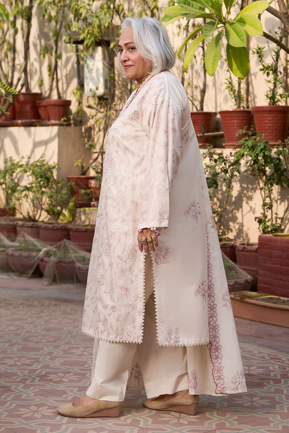 3 Piece Embroidered Lawn Suit with Embroidered Denting Dupatta