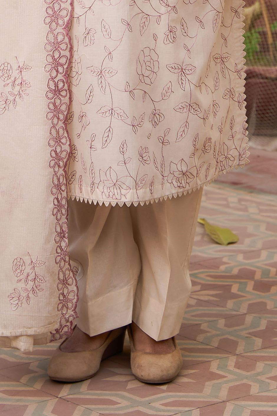 3 Piece Embroidered Lawn Suit with Embroidered Denting Dupatta